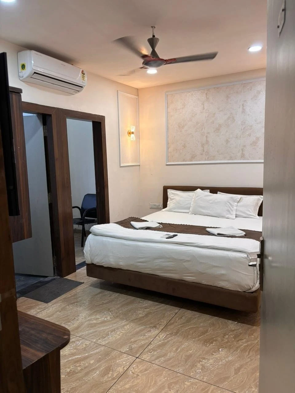 3 Star Hotels Room Photo 65