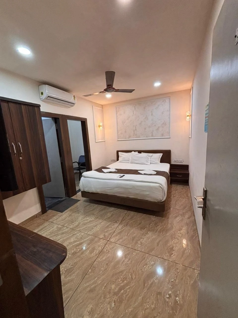 3 Star Hotels Room Photo 66