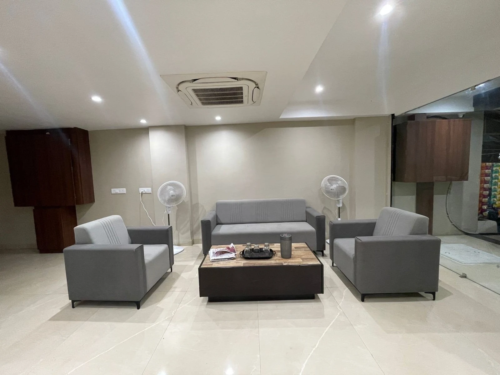 3 Star Hotels Room Photo 2