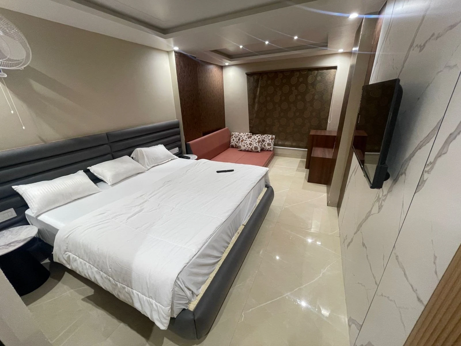 3 Star Hotels Room Photo 36