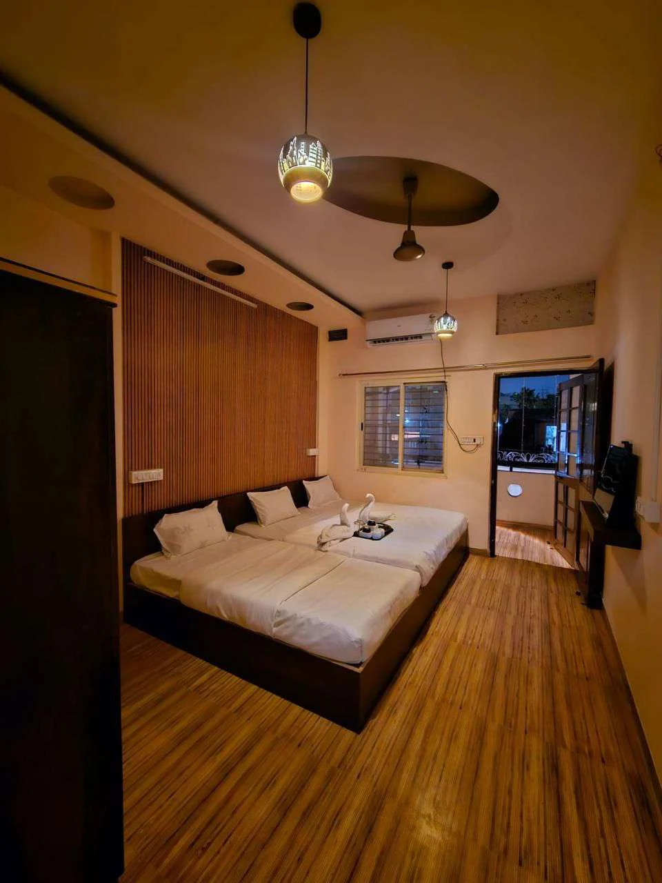Standard Hotels Room Photo 9